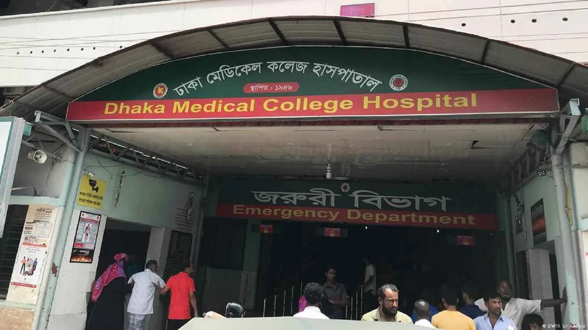 ডেমরায় মোটরসাইকেল নিয়ন্ত্রণ হারিয়ে যুবক নিহত