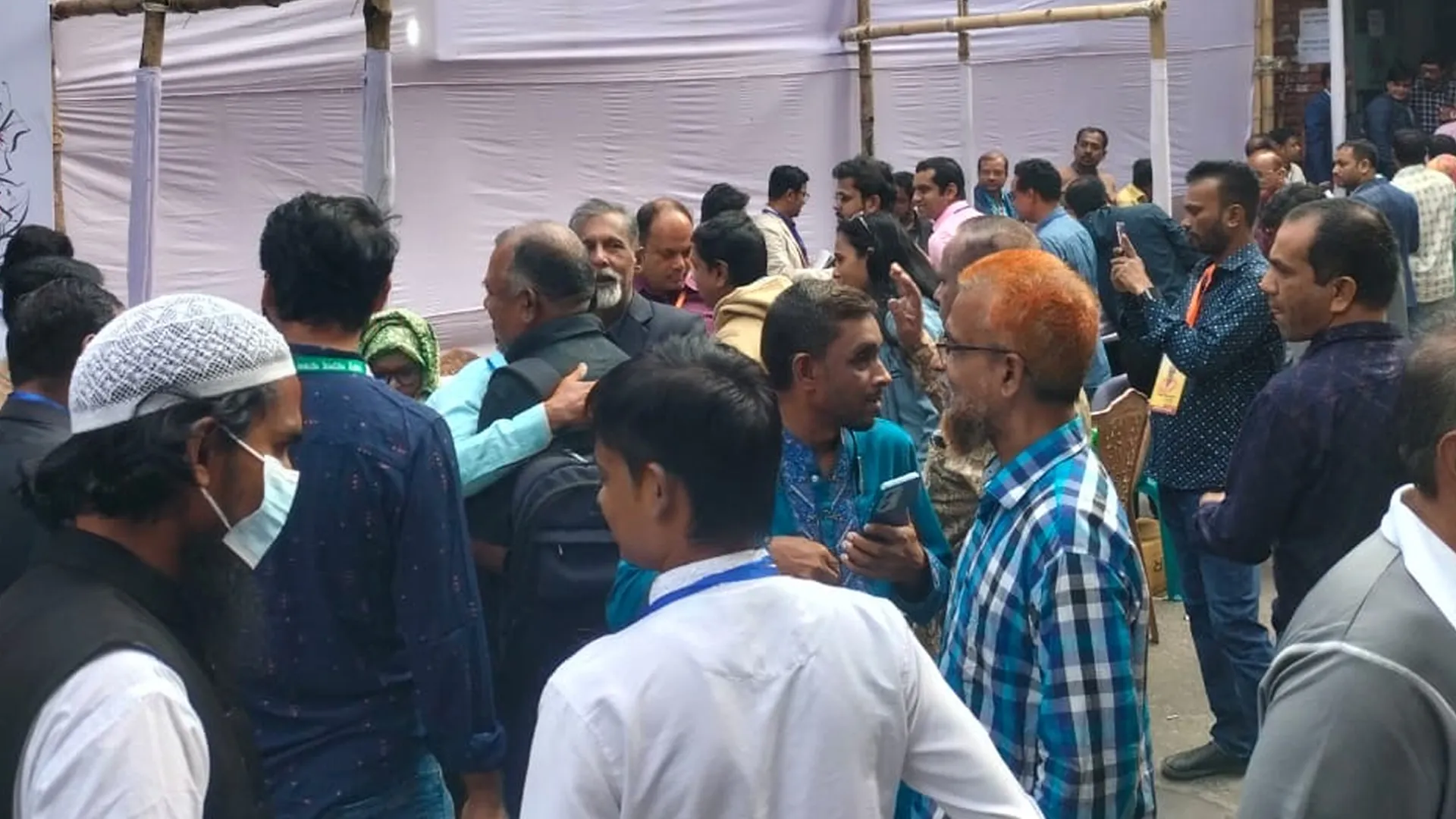 ডিআরইউতে চলছে ভোটগ্রহণ