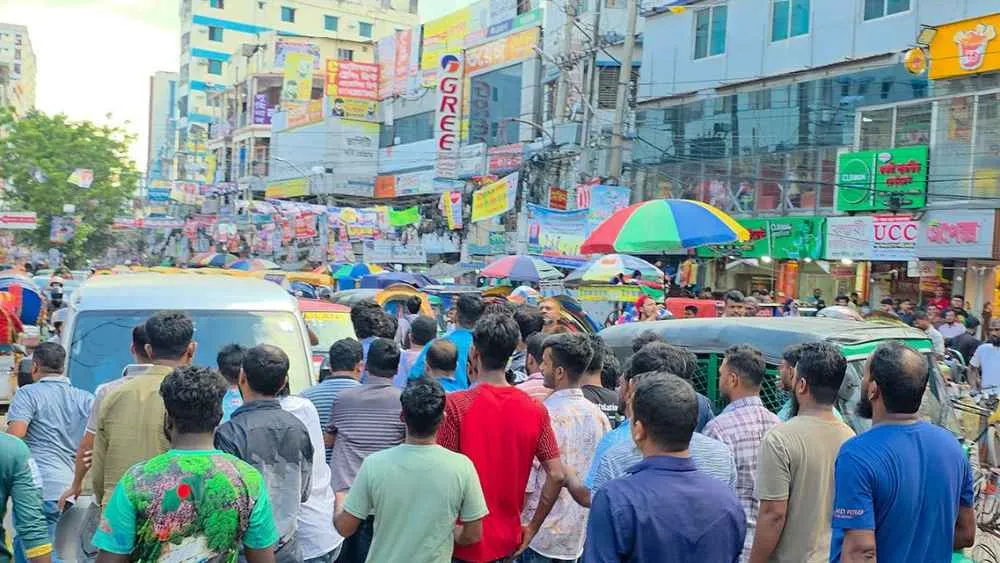মিছিলের চেষ্টা, রাজধানীতে আ.লীগের ২৪৪ নেতাকর্মী আটক