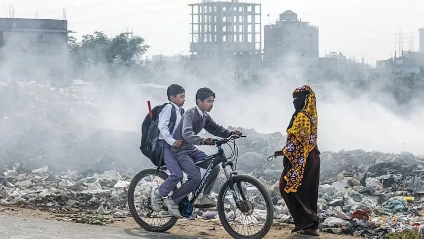 Dhaka's air 3rd most polluted in the world this morning