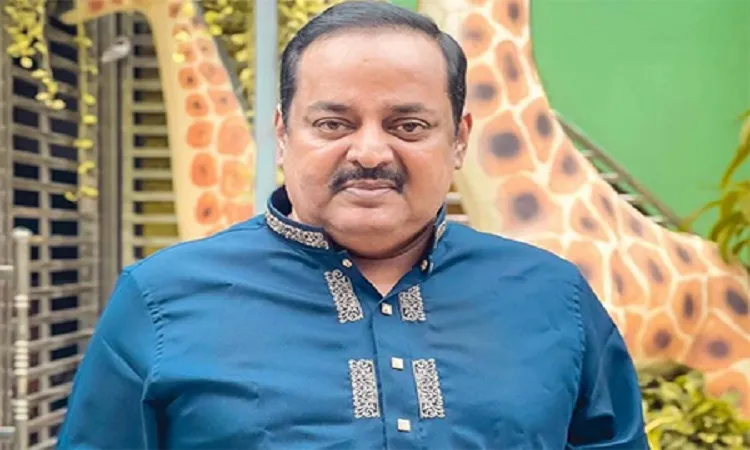 বন্যার্তদের খাবার পাঠাচ্ছেন ডিপজল