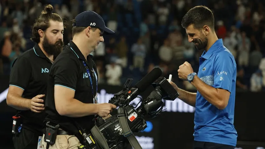Djokovic, Alcaraz into quarters as showdown looms