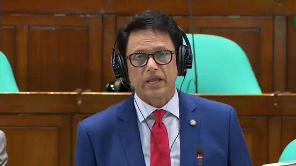 Education-Minister-Milon-in-Parliament-6a40d9a092e37