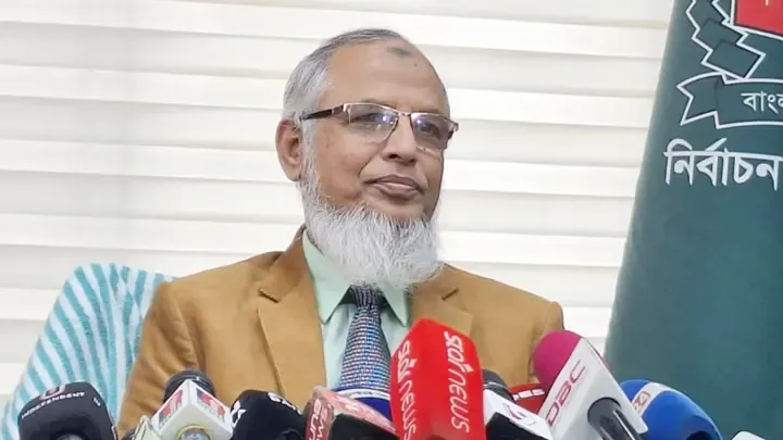 চলতি মাসেই ইউপি নির্বাচনের তফসিল, ভোট হবে ধাপে ধাপে