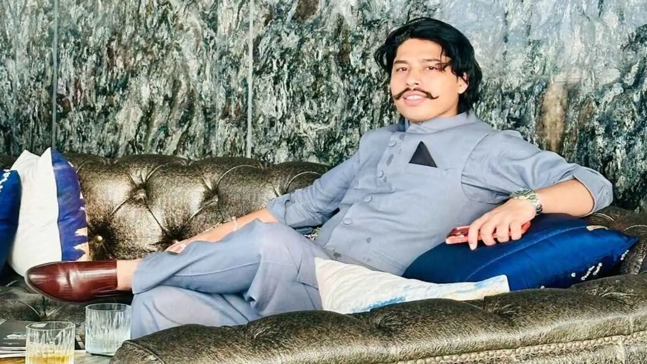 দুই হত্যা মামলায় ডেভিড ইমন ৭ দিনের রিমান্ডে