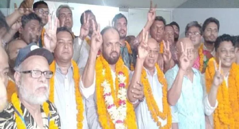 ডিইউজে নির্বাচনে শহিদ-খুরশীদ পূর্ণ প্যানেলে বিজয়ী
