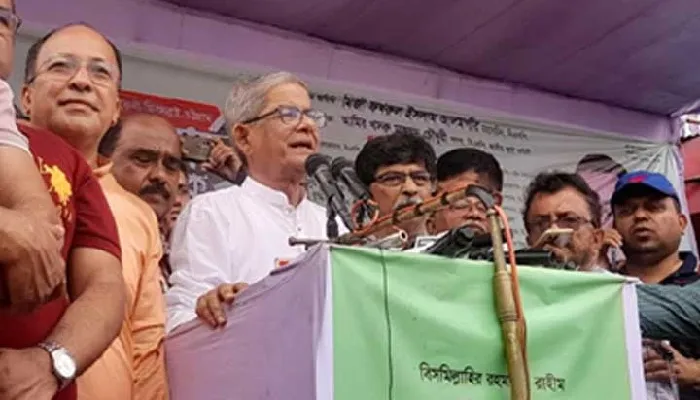 আমেরিকা থেকে খালি হাতে আসছে শেখ হাসিনা : মির্জা ফখরুল