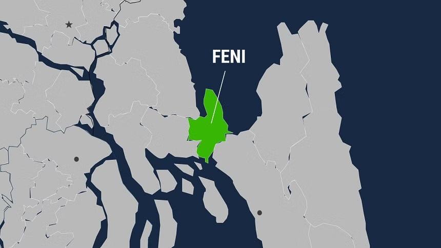 3 killed, 2 injured in Feni road accident