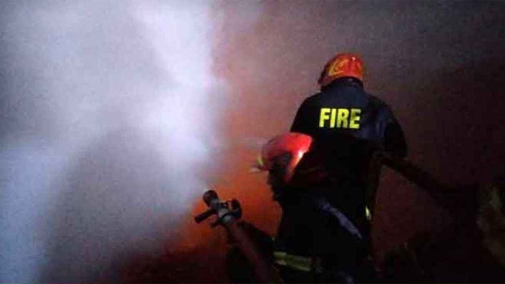 Fire-at-chips-factory-6a140f0886d1b
