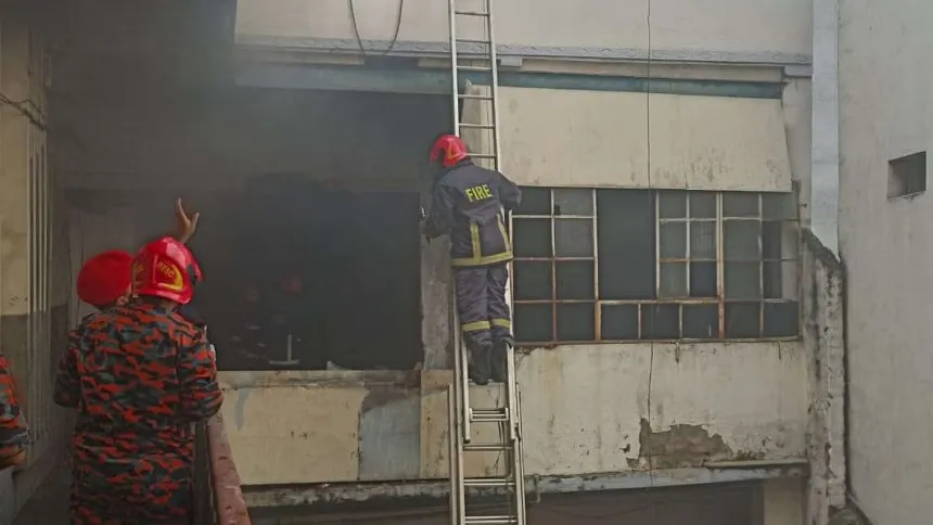 Fire at Lalbagh shop: Six fall ill from smoke inhalation