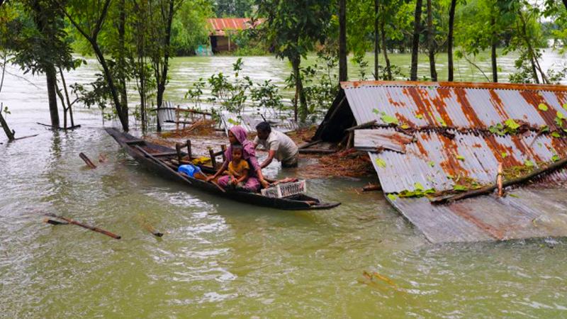 13 dead, over 44 lakh affected as country reels from floods