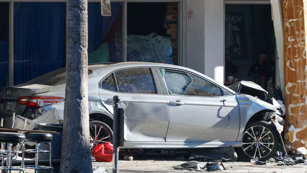 Florida-car-691034ba4ef86