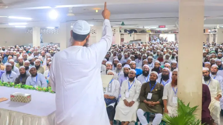 রাষ্ট্র পরিচালনায় বিএনপির সাফল্য নেই: ফয়জুল করীম