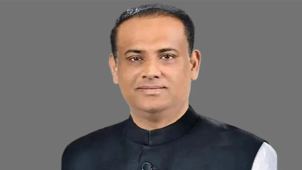 সাবেক ভূমিমন্ত্রীর ২ ফ্ল্যাটের সম্পদের তালিকা প্রস্তুত করছে দুদক
