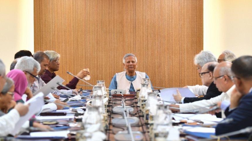 Yunus joins first meeting at Secretariat