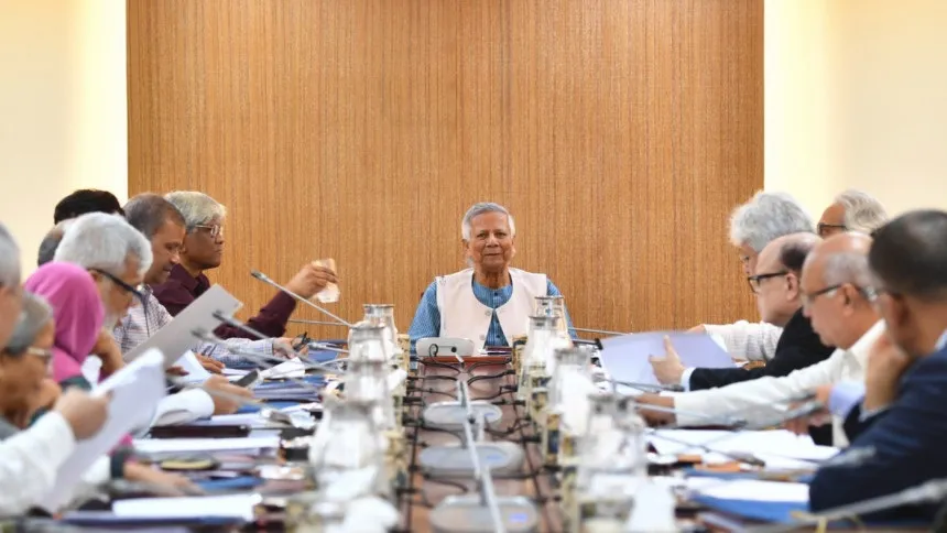 Yunus joins first meeting at Secretariat