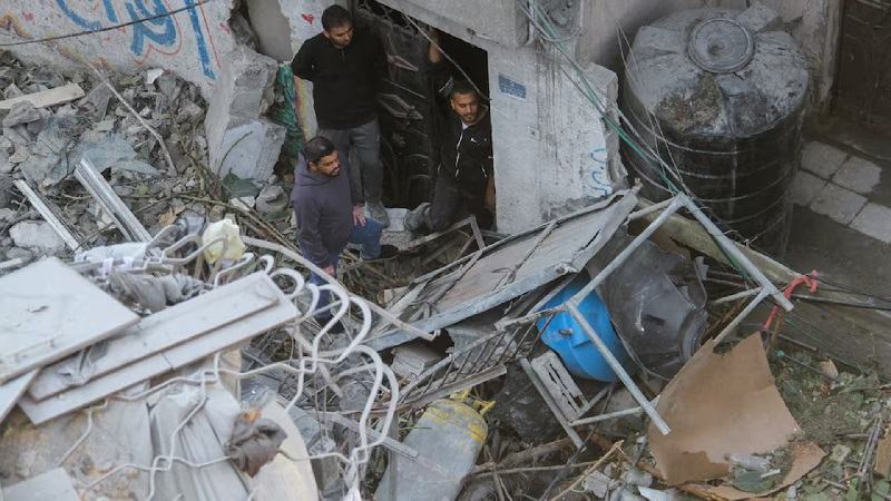 Israeli strikes kill dozens in Gaza over 48 hours
