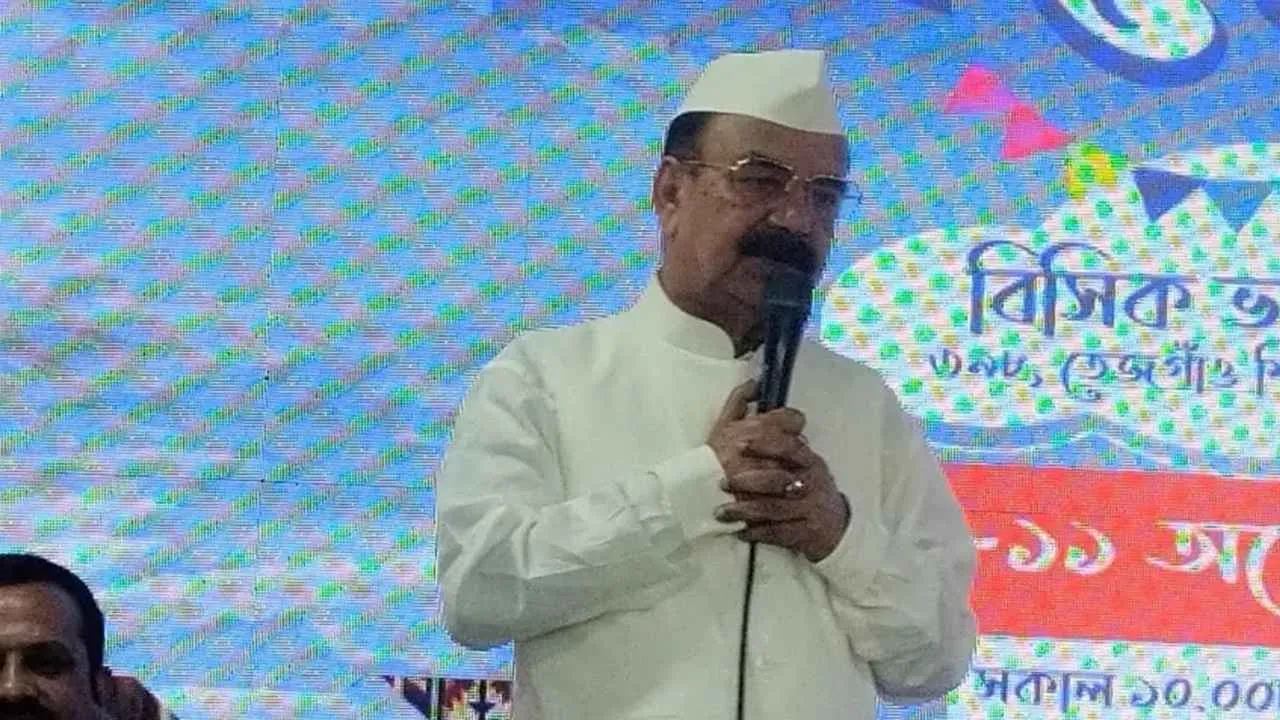 গার্মেন্টসের চেয়েও কুটির শিল্পে নারীদের আয়ের সুযোগ বেশি