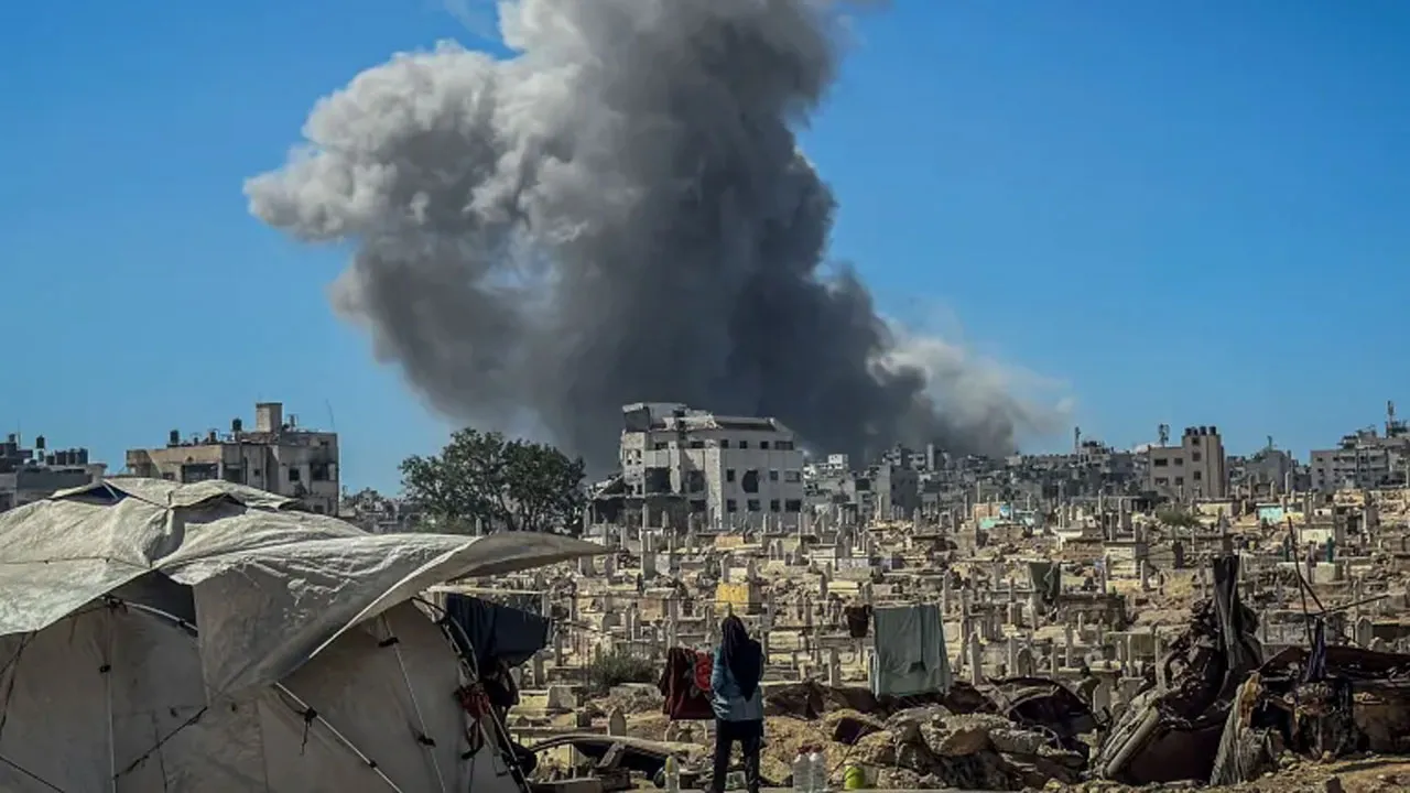 গাজায় হামাসের জ্যেষ্ঠ নেতাকে হত্যার দাবি ইসরাইলের