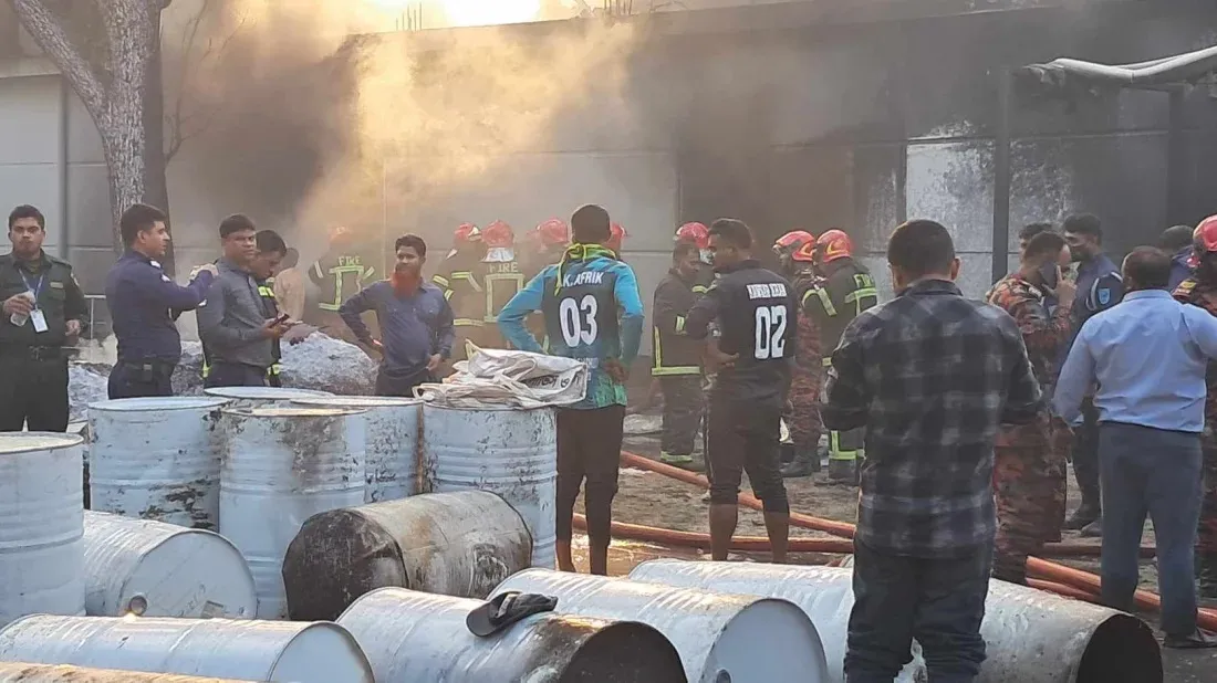 1 killed in Gazipur factory fire