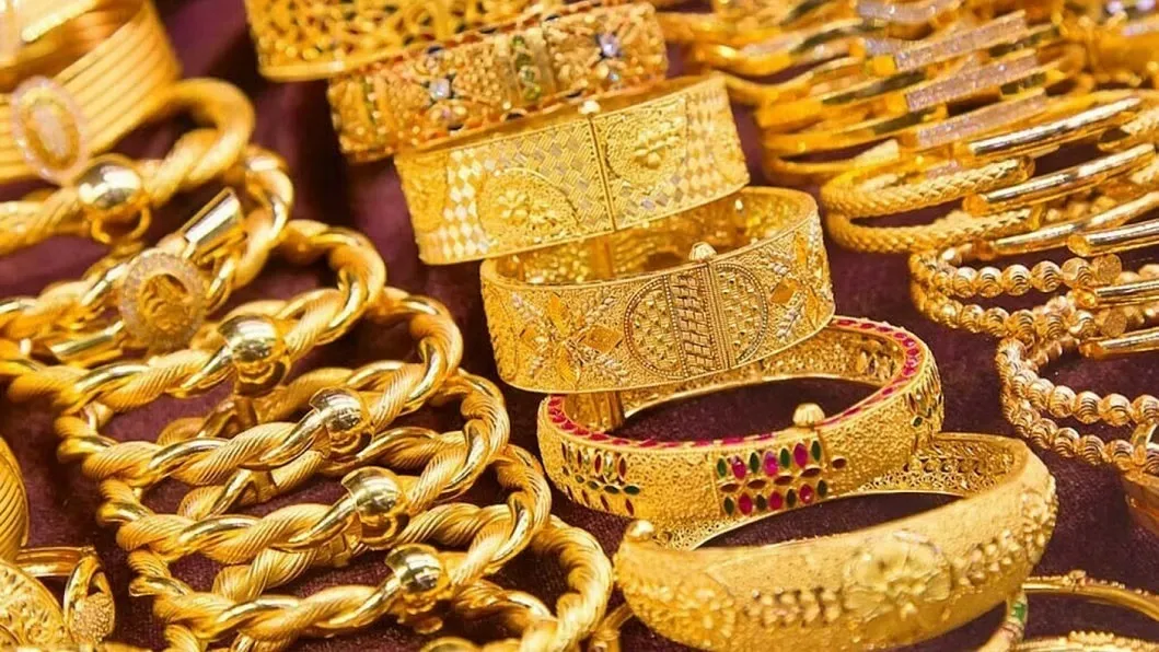تجار المجوهرات يقلصون أسعار الذهب بمقدار 840 تاكا للبهوري