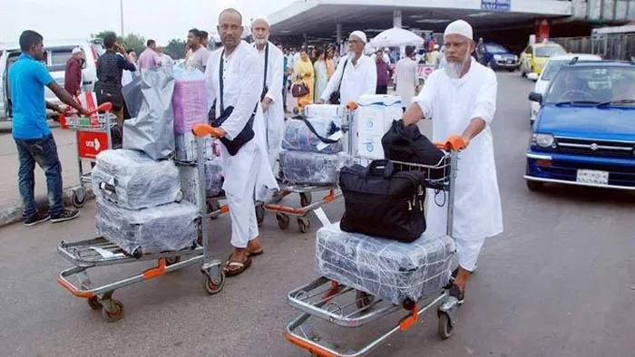 দেশে ফিরেছেন ২৯ হাজার ৪ জন হাজি, ১১৭ জনের মৃত্যু