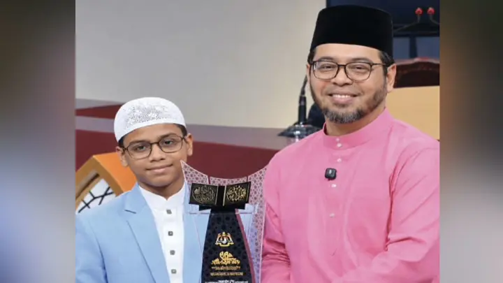 ৩৮ দেশের প্রতিযোগীকে পেছনে ফেলে প্রথম বাংলাদেশি হাফেজ