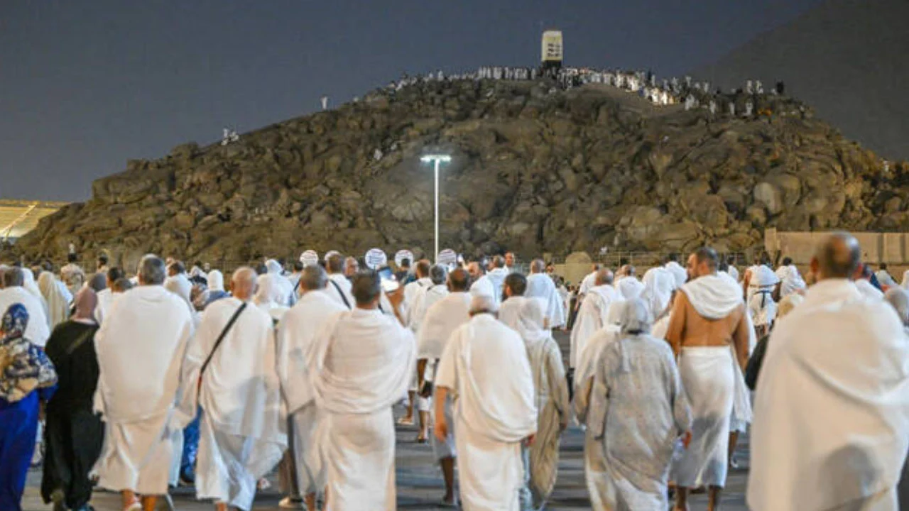 Hajj_bnyJ78y