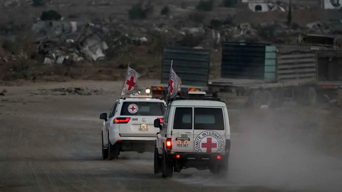 ইসরায়েলের কাছে আরও দুই মরদেহ হস্তান্তর হামাসের