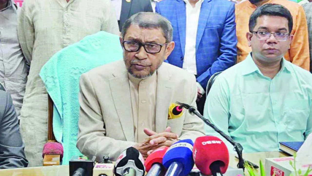 হামের টিকাদান কর্মসূচি উদ্বোধন করলেন স্বাস্থ্যমন্ত্রী