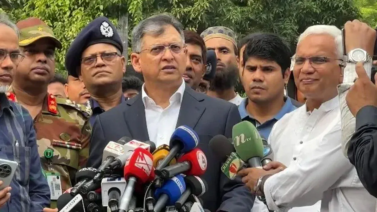 ‘চাঁদাবাজ ও সন্ত্রাসীদের বিরুদ্ধে জিরো টলারেন্স’