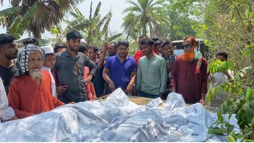 বন্ধুকে ঈদের জামা দিতে গিয়ে লাশ হলো ৩ ভাই