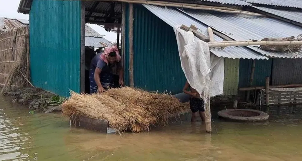 প্লাবিত হতে পারে ৫ জেলার চরাঞ্চলতিস্তা নদীর