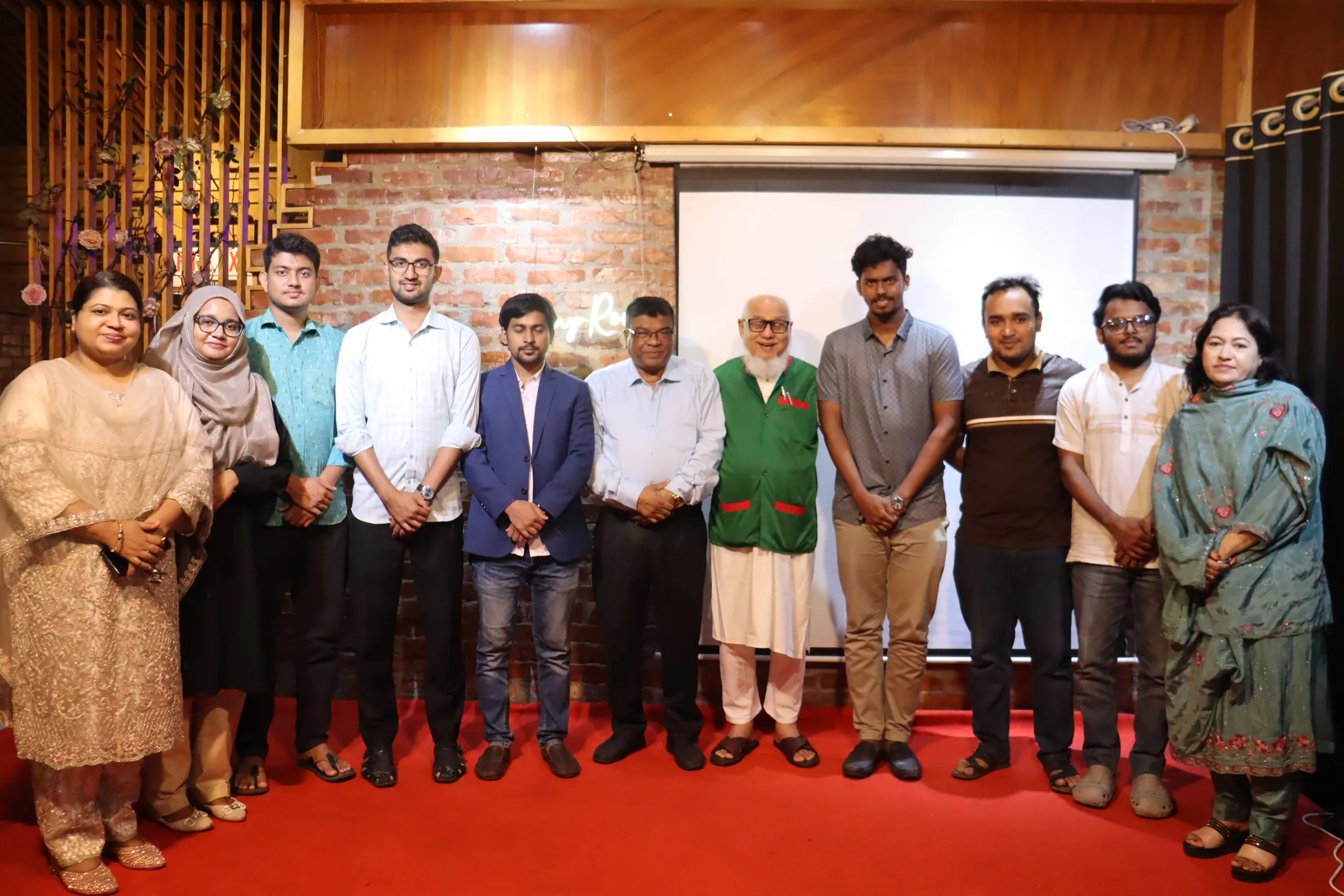 তামাক নিয়ন্ত্রণ আইন শক্তিশালীকরণে ঢাবি সাংবাদিক সমিতির সাথে আলোচনা