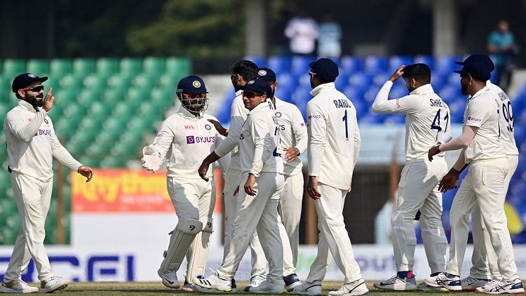 Bangladesh lose to India in 1st Test