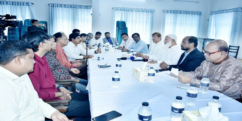 ভারতীয় গণমাধ্যম প্রতিনিধিদের সাথে জামায়াতের মতবিনিময়