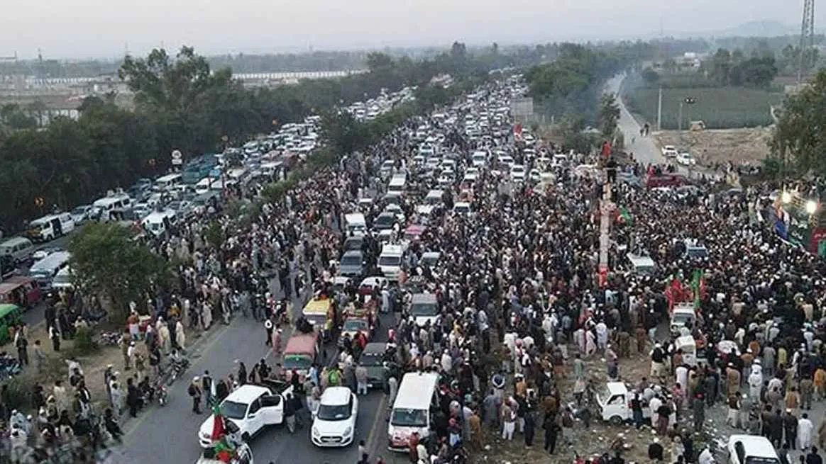 যুদ্ধের প্রথম দুই দিনে তেহরান ছেড়েছেন ১ লাখ মানুষ: জাতিসংঘ