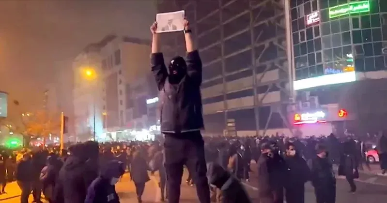 Around 2,000 feared dead as crackdown on Iranian protests intensifies