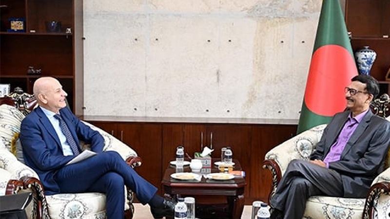 Italy pledges to resolve backlog of work visa for Bangladeshis