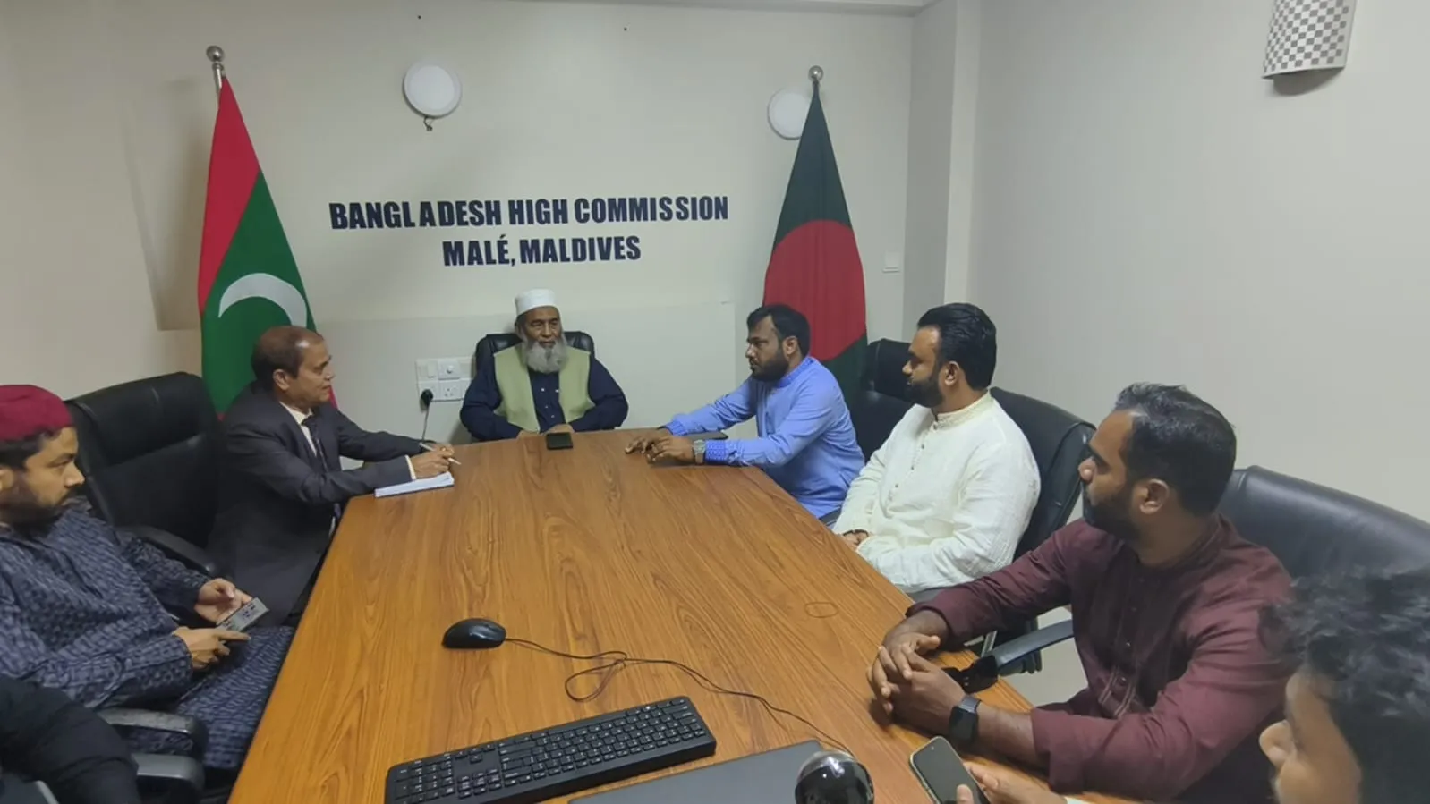 মালদ্বীপে প্রবাসী বাংলাদেশিদের সমস্যা নিয়ে জামায়াতের নায়েবে আমীরের মতবিনিময়