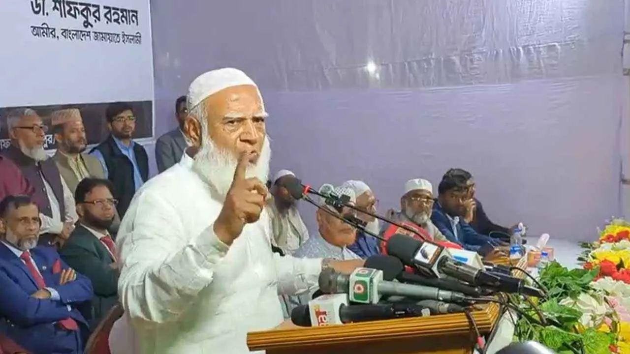 মা-বোনদের ইজ্জতে আঘাত দিলে কোনো ছাড় নয়: জামায়াত আমির