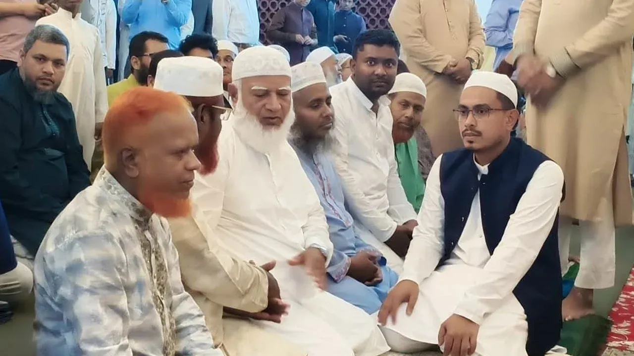 সাদিক কায়েমের দাম্পত্য জীবনে বরকতের দোয়া