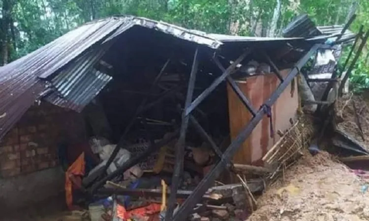 সিলেটে টিলা ধসে শিশুসহ নিহত ৪