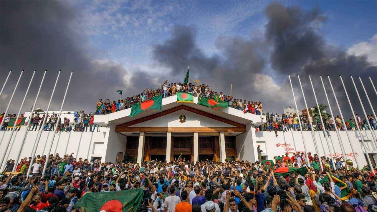 July_Uprising_20251009_190924822
