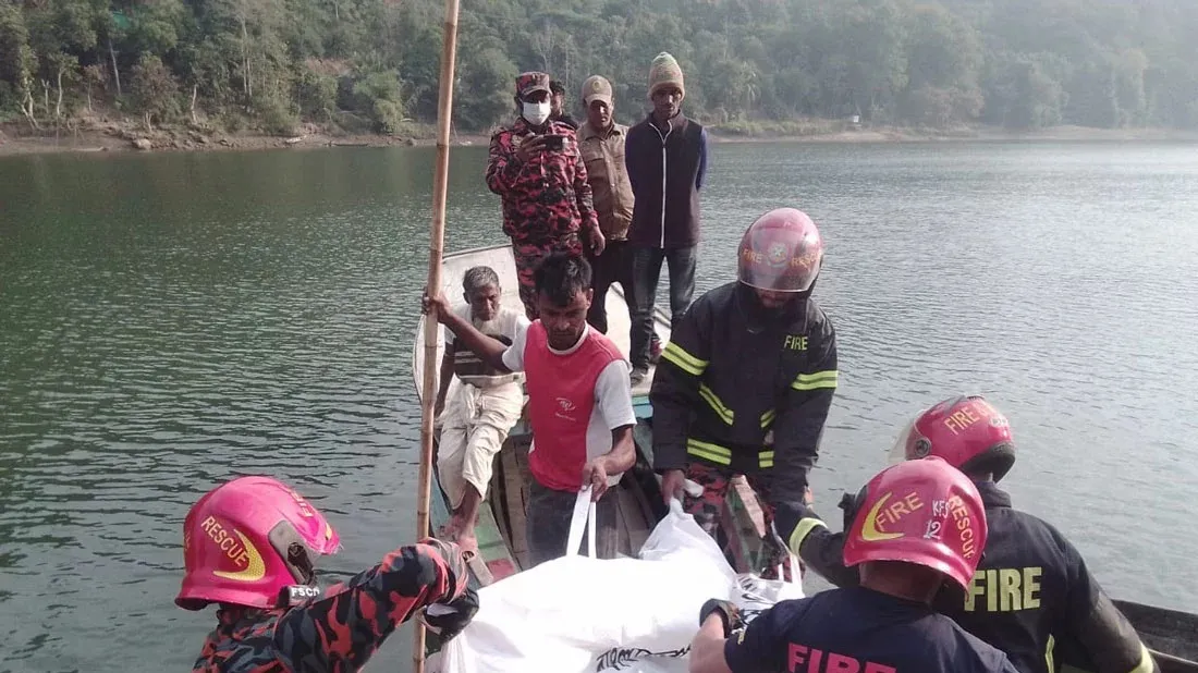 Bodies of two missing tourists recovered from Karnaphuli River after 42hrs