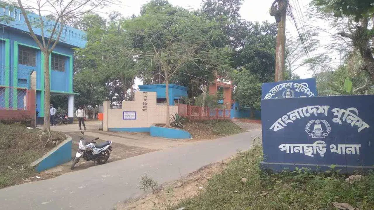খাগড়াছড়িতে ৩ জনকে গুলি করে হত্যা
