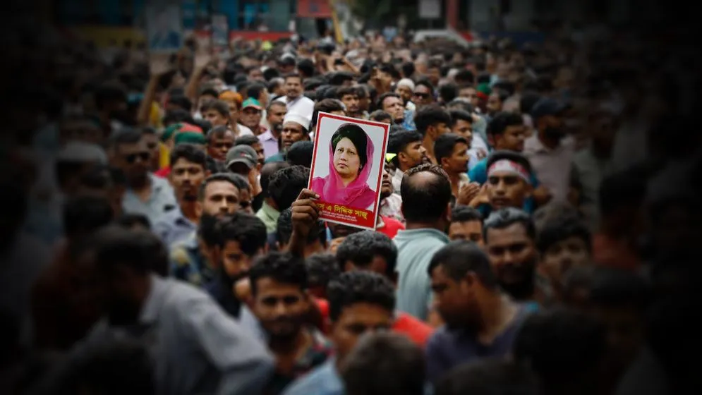 খালেদা জিয়ার মৃত্যুতে চলছে দ্বিতীয় দিনের রাষ্ট্রীয় শোক