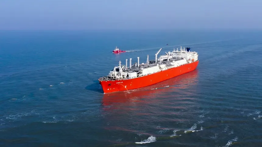 Govt to sign new deals to get long-term LNG supply