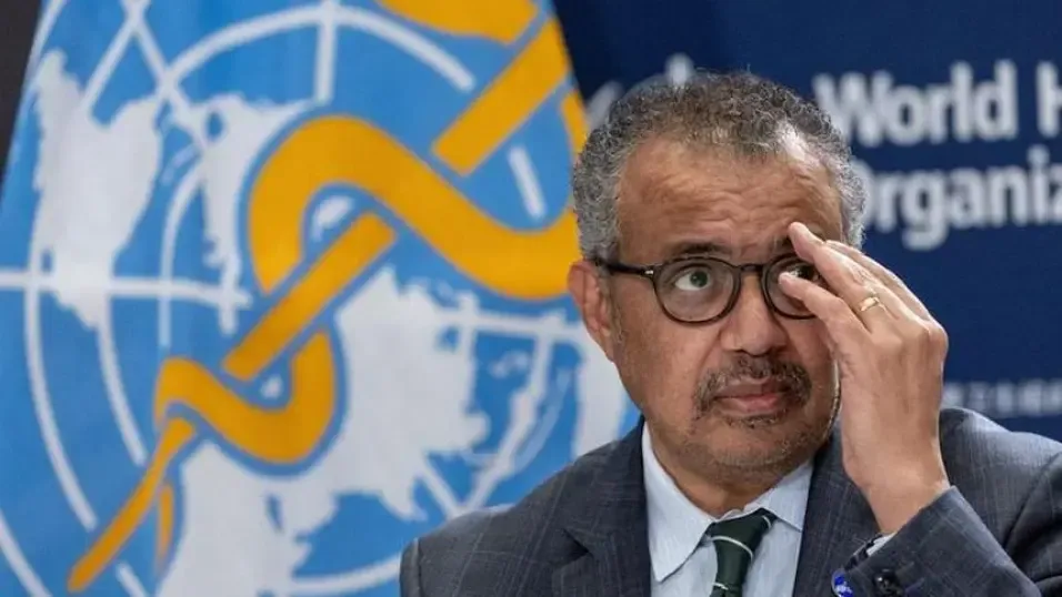 رئيس منظمة الصحة العالمية ينهار واصفا الظروف ”الجهنمية“ في غزة