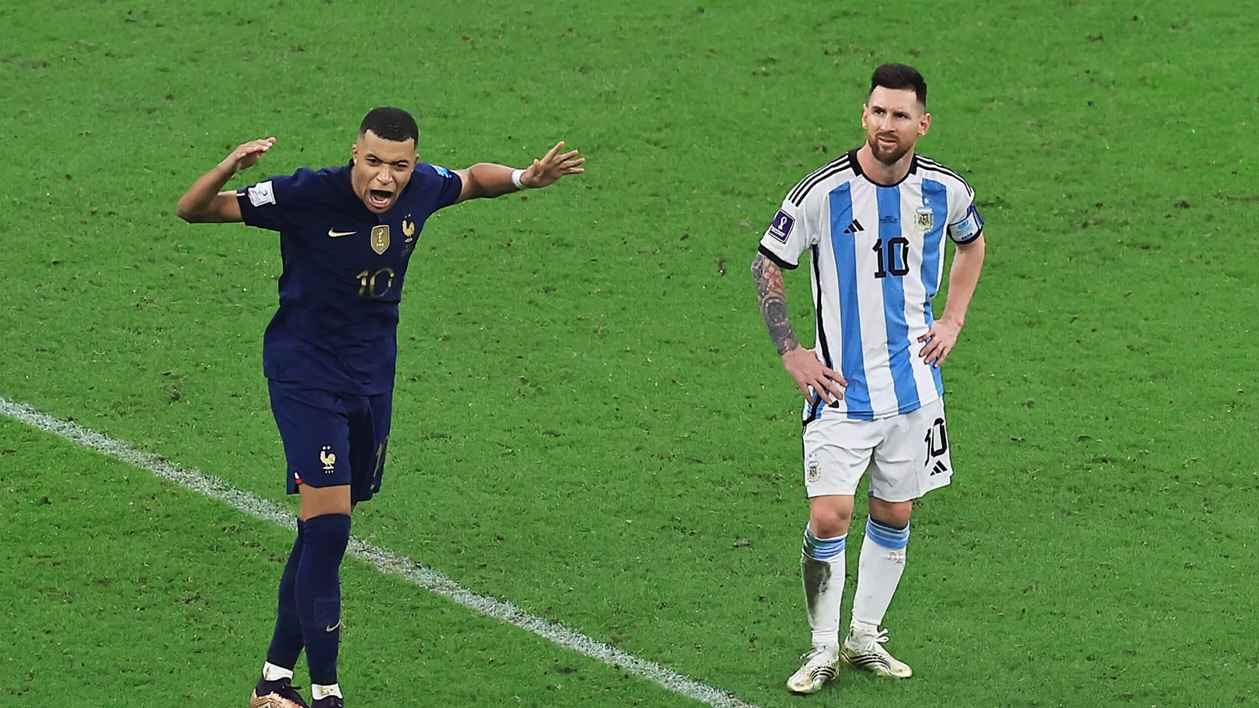 MBAPPE-MESSI_20260701_060918265